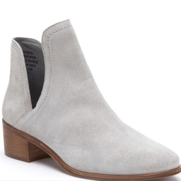 Coconuts By Matisse Women Pronto Ankle Suede Heels boots sz 6M - Picture 1 of 16